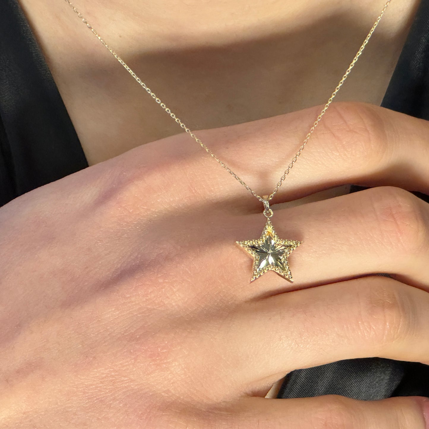 Gold Star Pendant Necklace